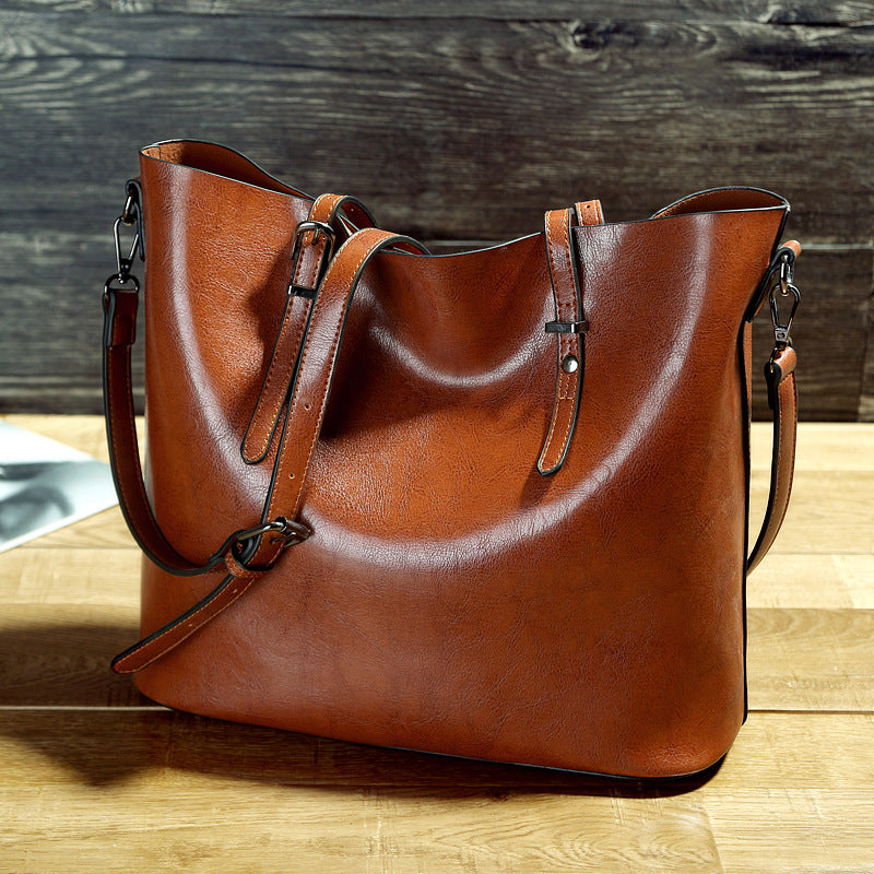 👜 Sac Cabas en Cuir Huilé – Élégance & Grande Capacité - Paris Aura