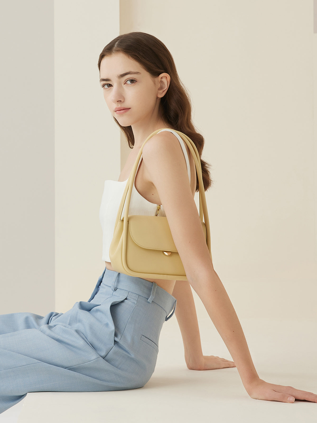 Noémie – Sac Épaule Design Minimaliste en Cuir Véritable - Paris Aura