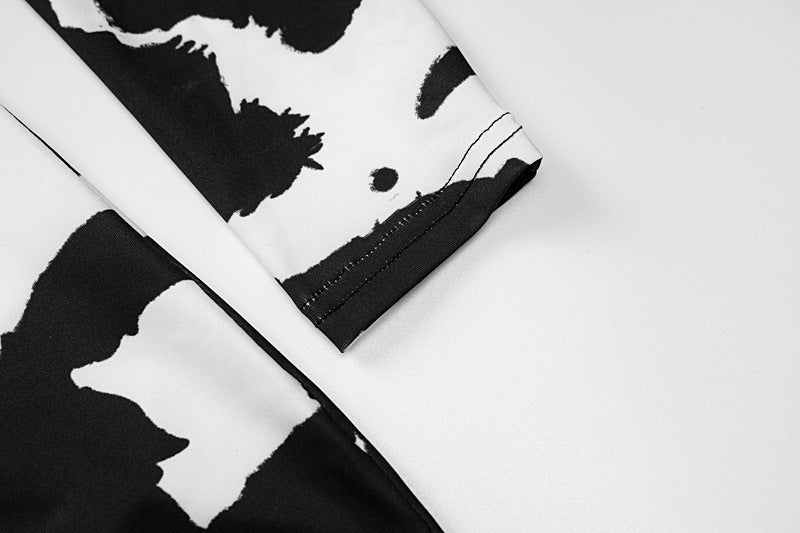 Robe Noire Slim à Col Roulé & Imprimé Floral – Élégance Assumée, Silhouette Sublimée - Paris Aura