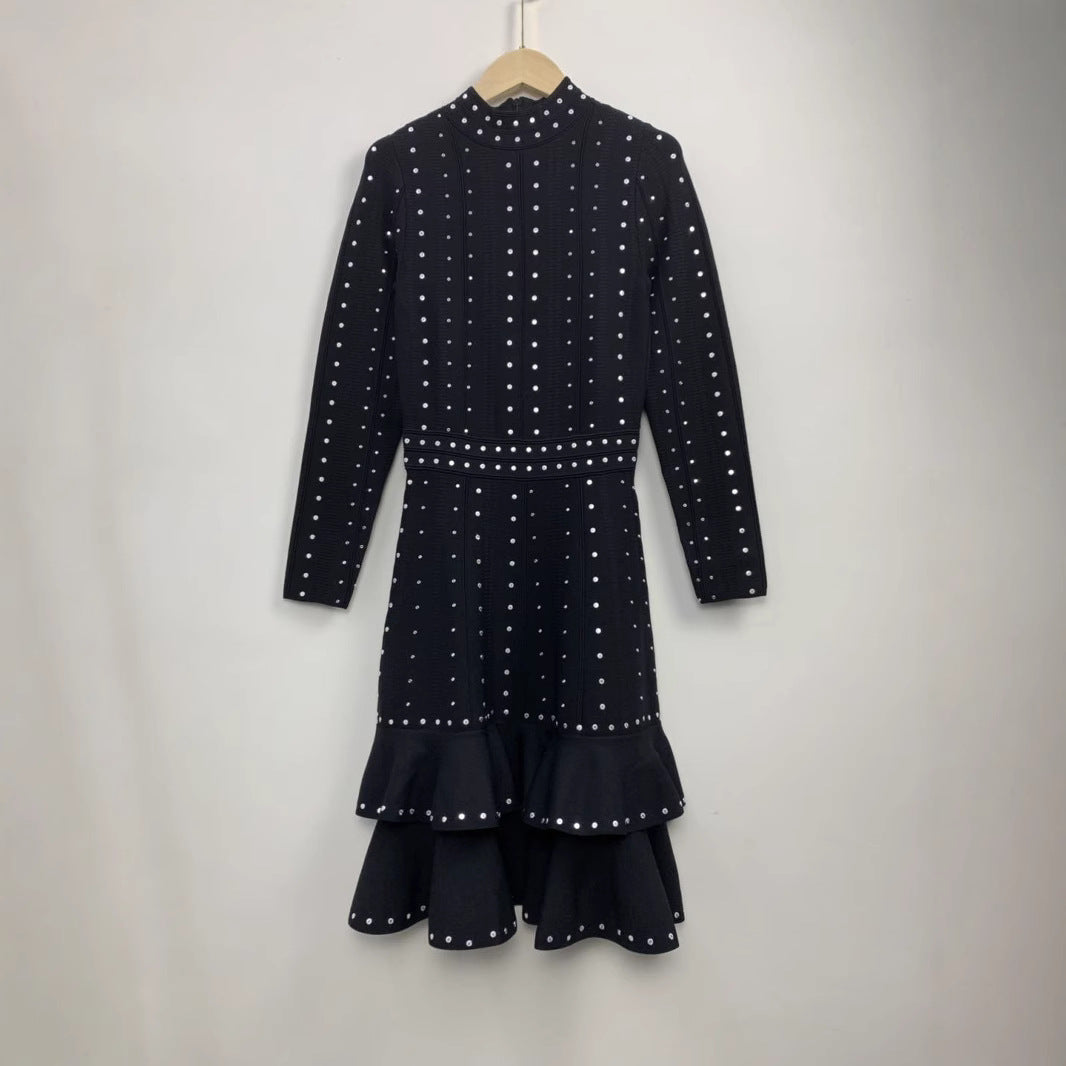 Robe Maille Noire à Volants & Paillettes – Taille Haute, Élégance Structurée - Paris Aura