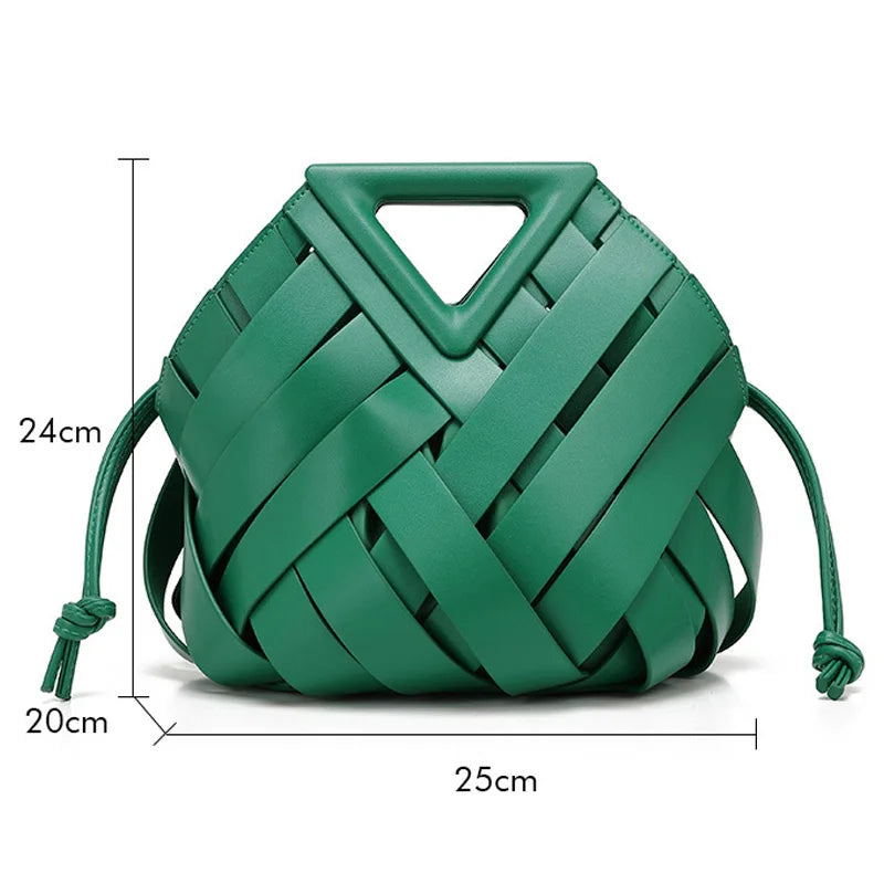 Sac Tressé Hollow PU – L’alliance du style et de la légèreté