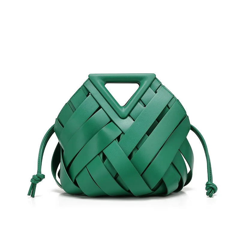 Sac Tressé Hollow PU – L’alliance du style et de la légèreté