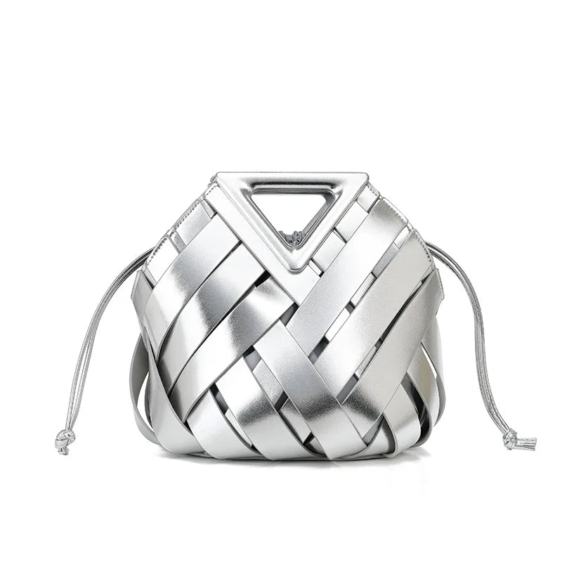 Sac Tressé Hollow PU – L’alliance du style et de la légèreté