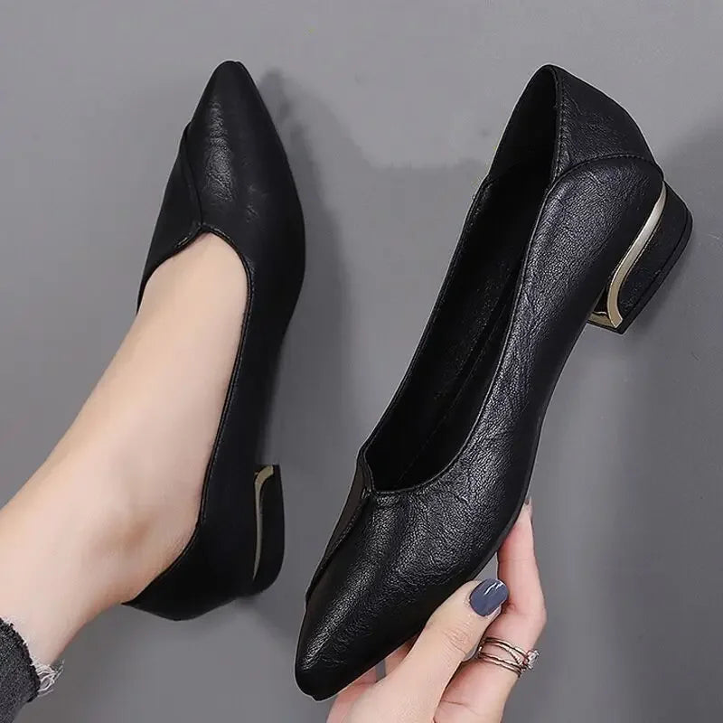 Aurélie – Escarpins à Talons Carrés en Cuir Véritable