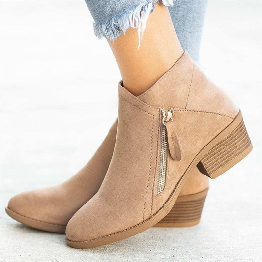 Bottines en Daim pour Femmes – Élégance et Confort au Quotidien