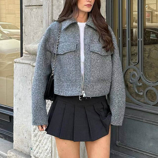 Veste Courte "Polo Chic" : Laine et Perles pour l'Automne-Hiver - Paris Aura