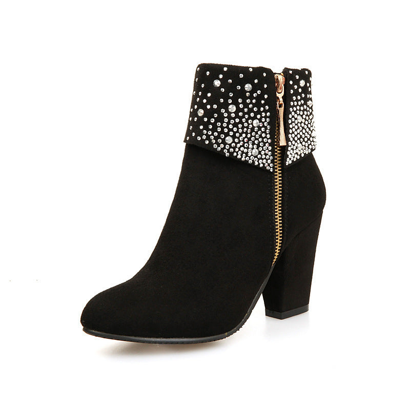 Aurélie – Bottines Élégantes en Suédine à Strass - Paris Aura