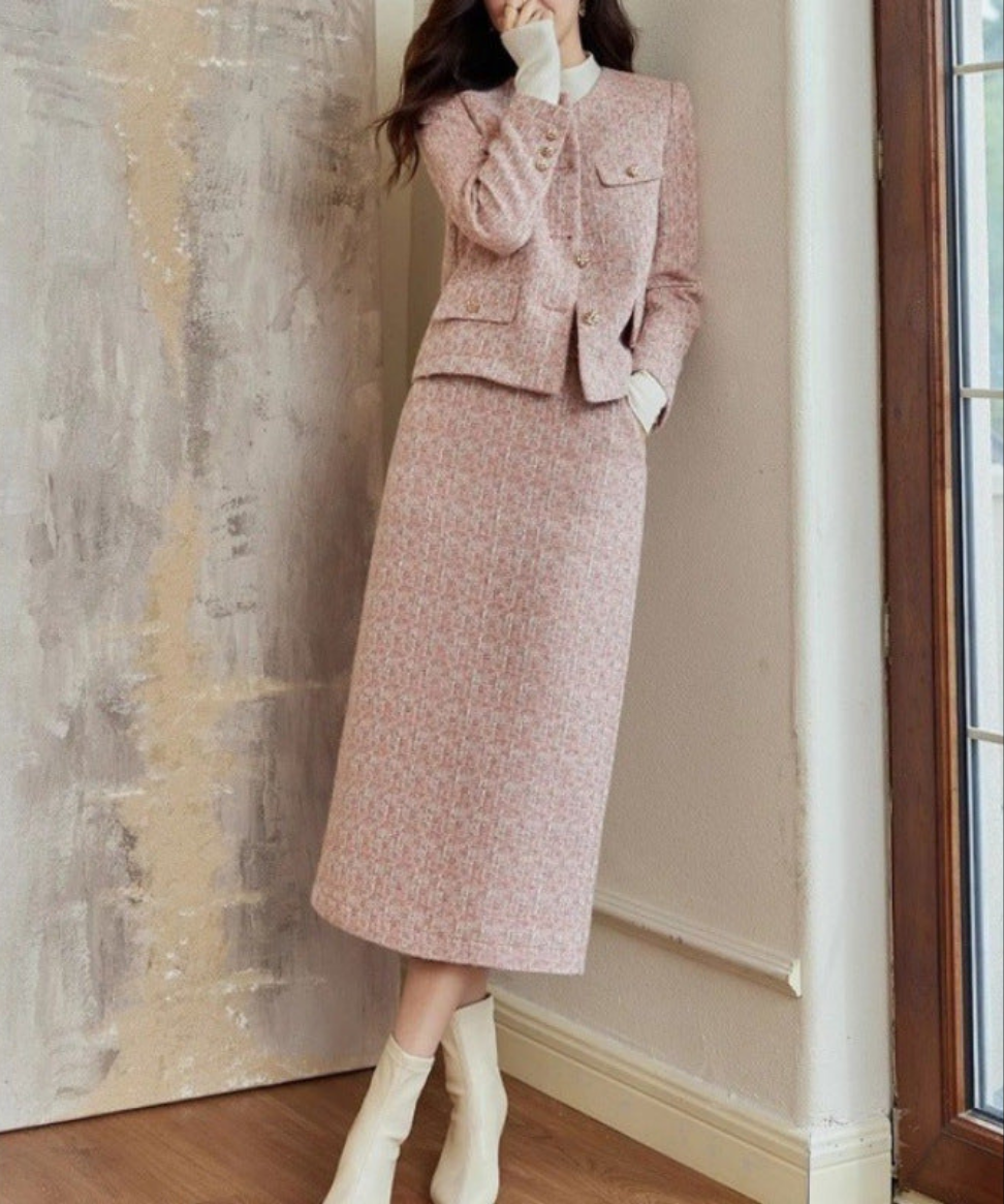 Ensemble Manteau & Jupe Longue "Élégance Classique"