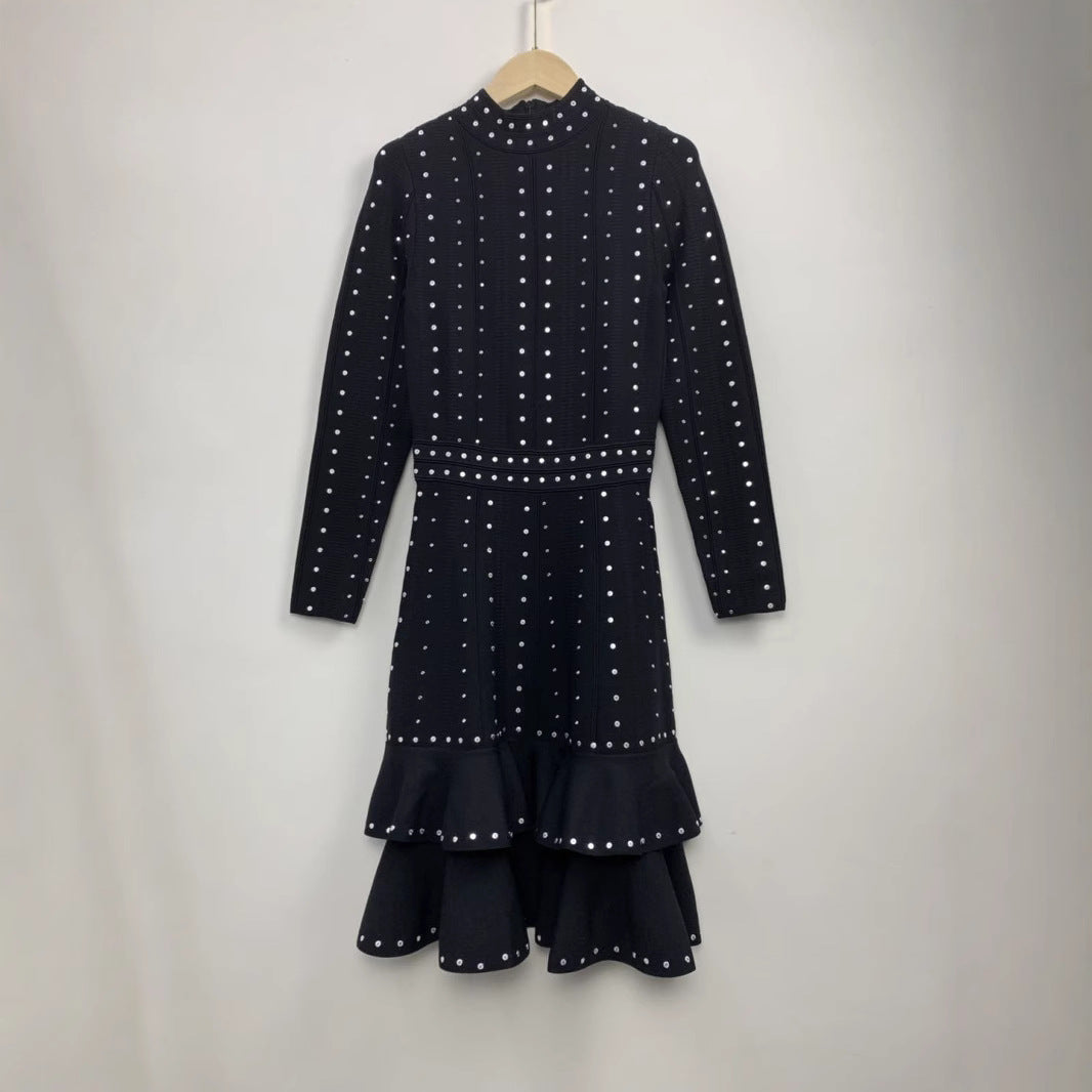 Robe Maille Noire à Volants & Paillettes – Taille Haute, Élégance Structurée - Paris Aura