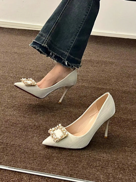 Élodie – Escarpins Perlés à Talons Aiguilles - Paris Aura
