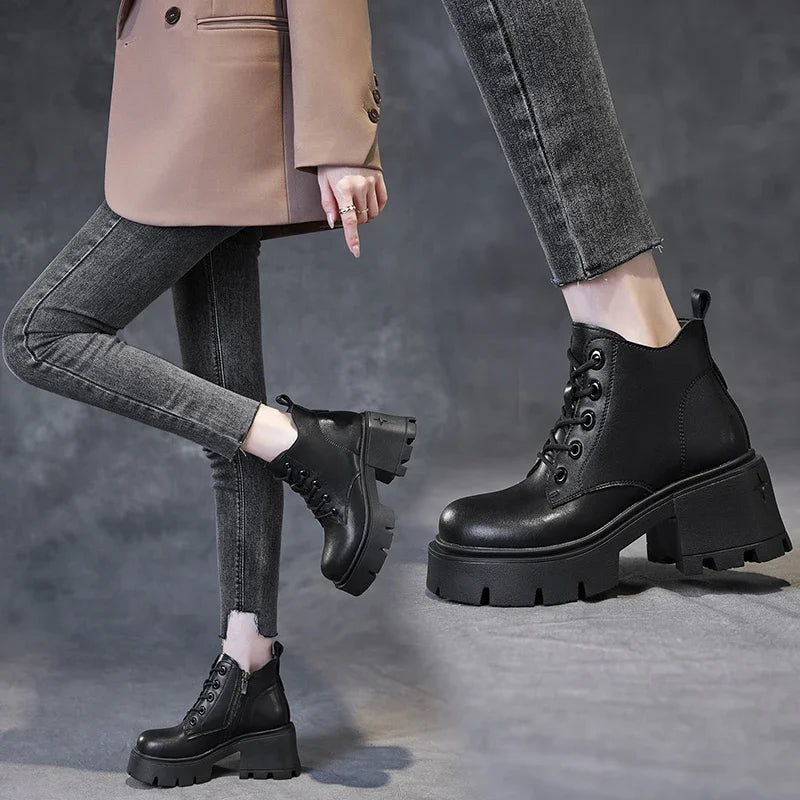 Bottines Élégance – Cuir Véritable à Talon Carré - Paris Aura