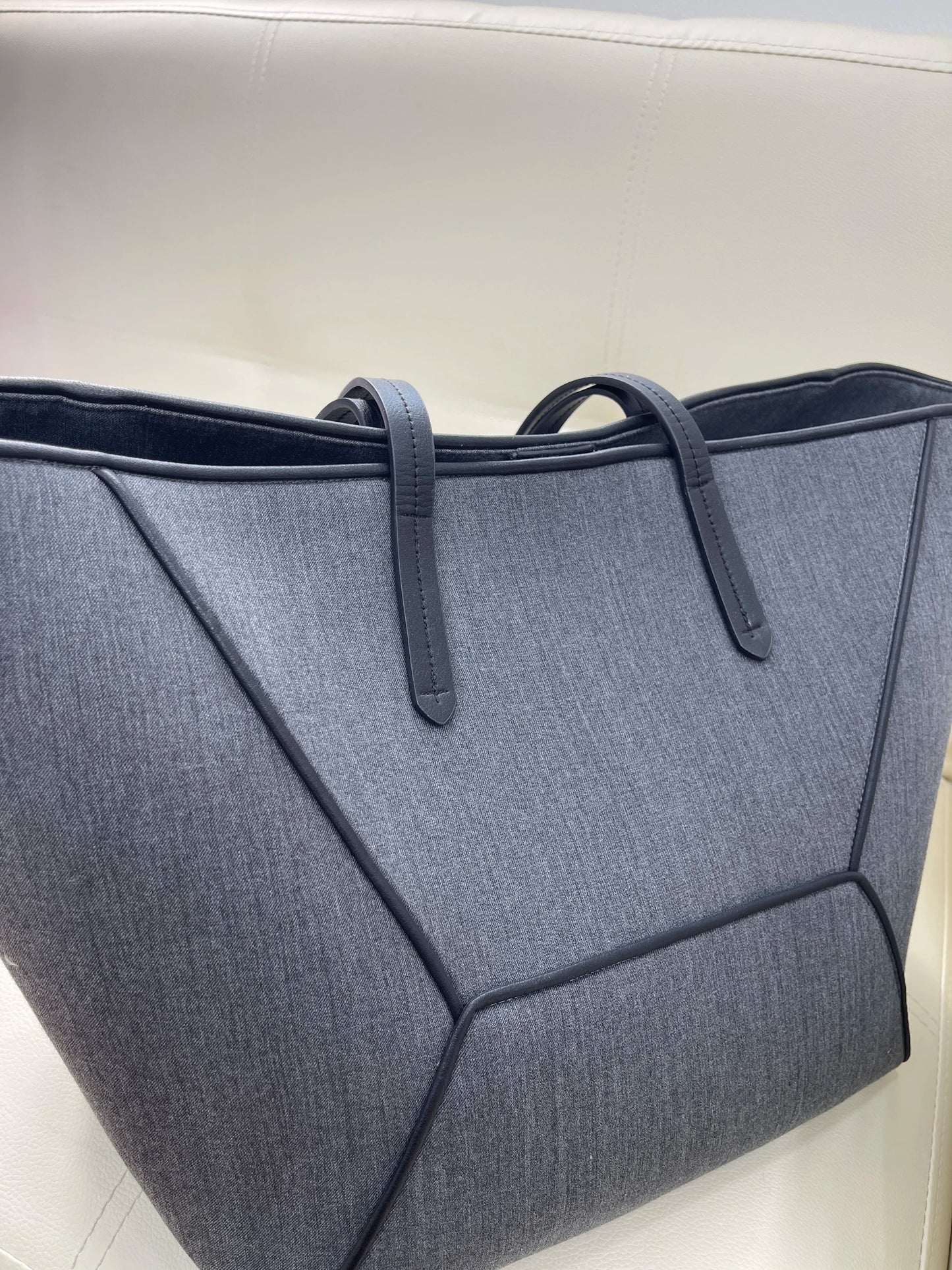 👜 Cabas en Denim & Cuir de Mouton – Style Décontracté Chic - Paris Aura