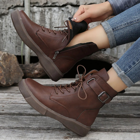 Clémence – Bottines Pointues en Toile avec Ceinture Rétro - Paris Aura