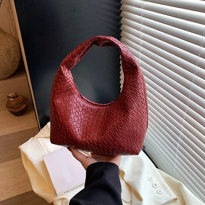 Sac Hobo Tressé – Élégance Décontractée - Paris Aura