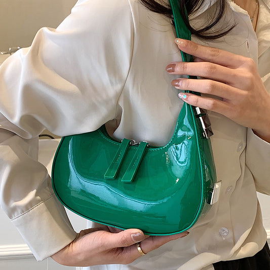 Sac Épaule Femme en Similicuir Vernis – Élégance Rétro & Tendance Urbaine - Paris Aura