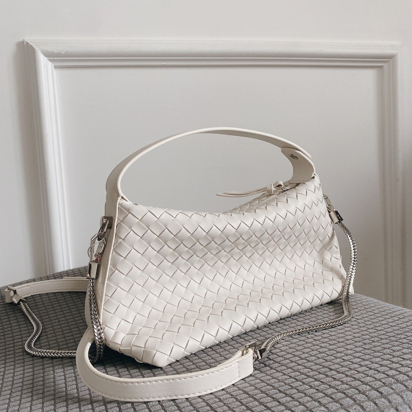Clémence – Sac Tressé en Cuir Véritable Format Mini - Paris Aura
