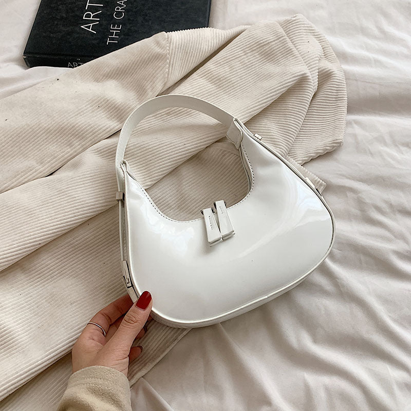 Sac Épaule Femme en Similicuir Vernis – Élégance Rétro & Tendance Urbaine - Paris Aura