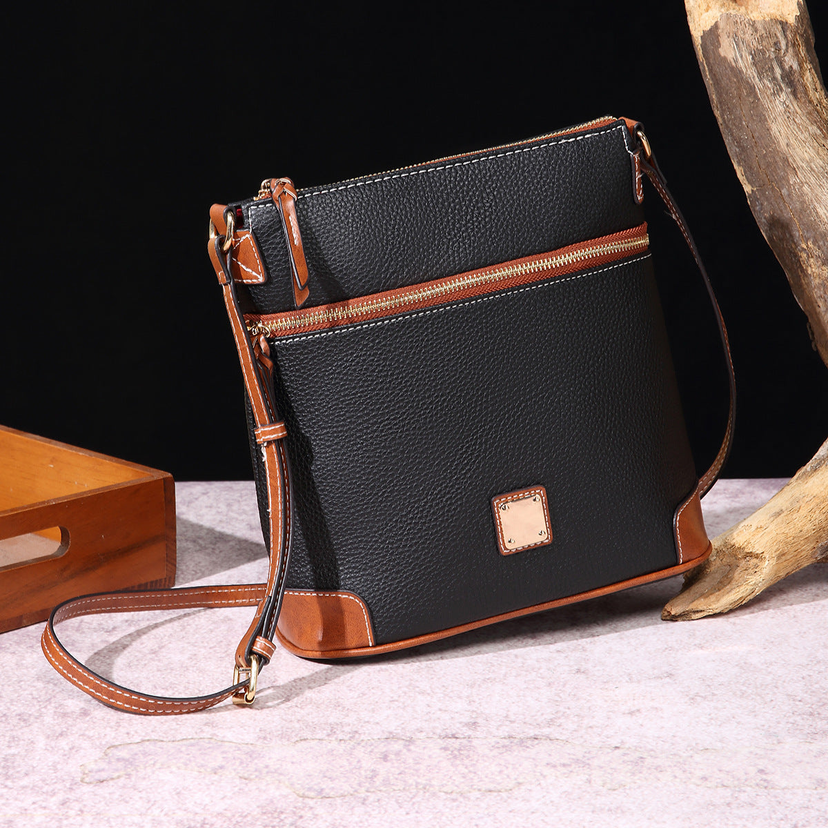 Clémence – Sac Bandoulière Effet Cuir Grainé Vintage - Paris Aura