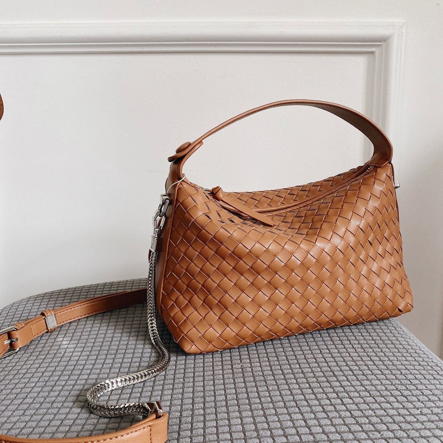 Clémence – Sac Tressé en Cuir Véritable Format Mini - Paris Aura